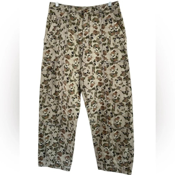 Anthropologie Camo Pants Size 6 - Picture 12 of 12